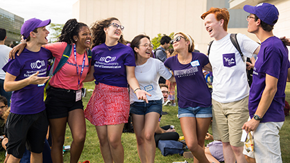 group of SOC students at welcome picnic